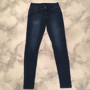 RUE 21 Mid-Rise Jeggings